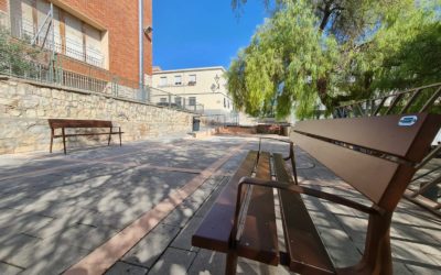 El Ayuntamiento de Elda finaliza la adecuación y mejora de la accesibilidad de la plaza situada en la calle Las Águilas, en el barrio de La Torreta