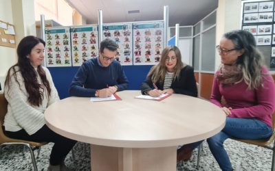 El Ayuntamiento de Elda firma el convenio de con Fesord que permitirá mantener el Servicio de Mediación Social para personas sordas