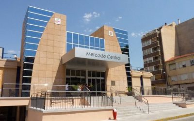 Elda se llena de música navideña para ambientar las zonas comerciales