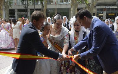 Las fallas de Elda celebran su jornada de convivencia en Xátiva con las candidatas a falleras mayores 2017