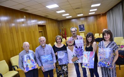 Constantino Callado autor de la portada de la revista de Fiestas Mayores que presentará Inma Arráez