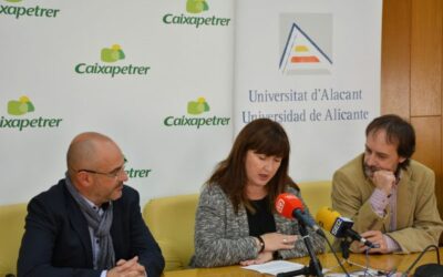 La Sede Universitaria y Caixapetrer premian a los jóvenes investigadores