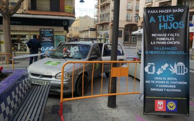 Policía Local prepara una campaña de concienciación para alertar sobre las consecuencias que los malos hábitos al volante pueden tener en los más pequeños