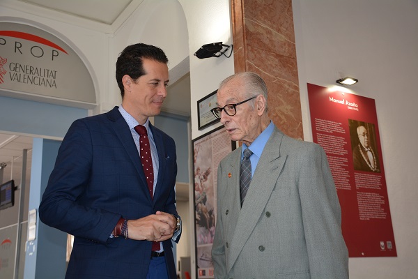 El palco 2 del Teatro Castelar llevará, a partir del sábado, el nombre del actor eldense José Albert García