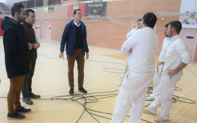 El Ayuntamiento invierte más de 47.000 euros en la reparación del parqué del Pabellón Ciudad de Elda-Florentino Ibáñez