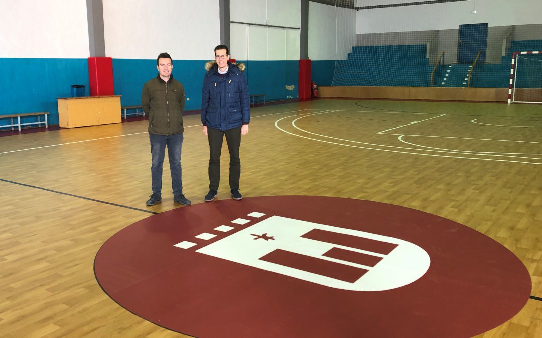 El Ayuntamiento de Elda destina 74.166,84 euros en la reparación del suelo del pabellón cubierto municipal