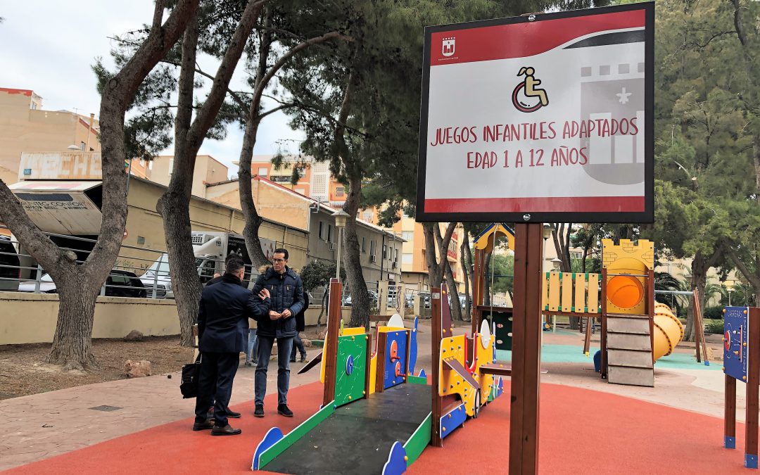 El parque de la Concordia de Elda dispone, a partir de ahora, de juegos infantiles adaptados para personas con diversidad funcional