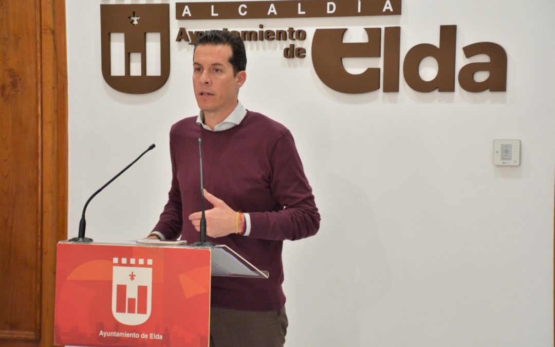 El alcalde de Elda se compromete con el Ampa del C.E.E. Miguel de Cervantes a implicar a todas las administraciones en la solución de  los problemas del centro