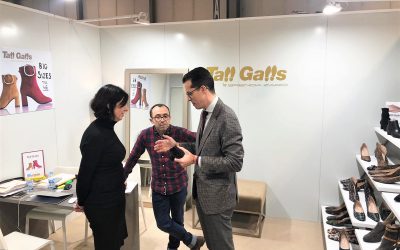 El alcalde de Elda acude a la Feria del Calzado de Milán para respaldar a las empresas eldenses