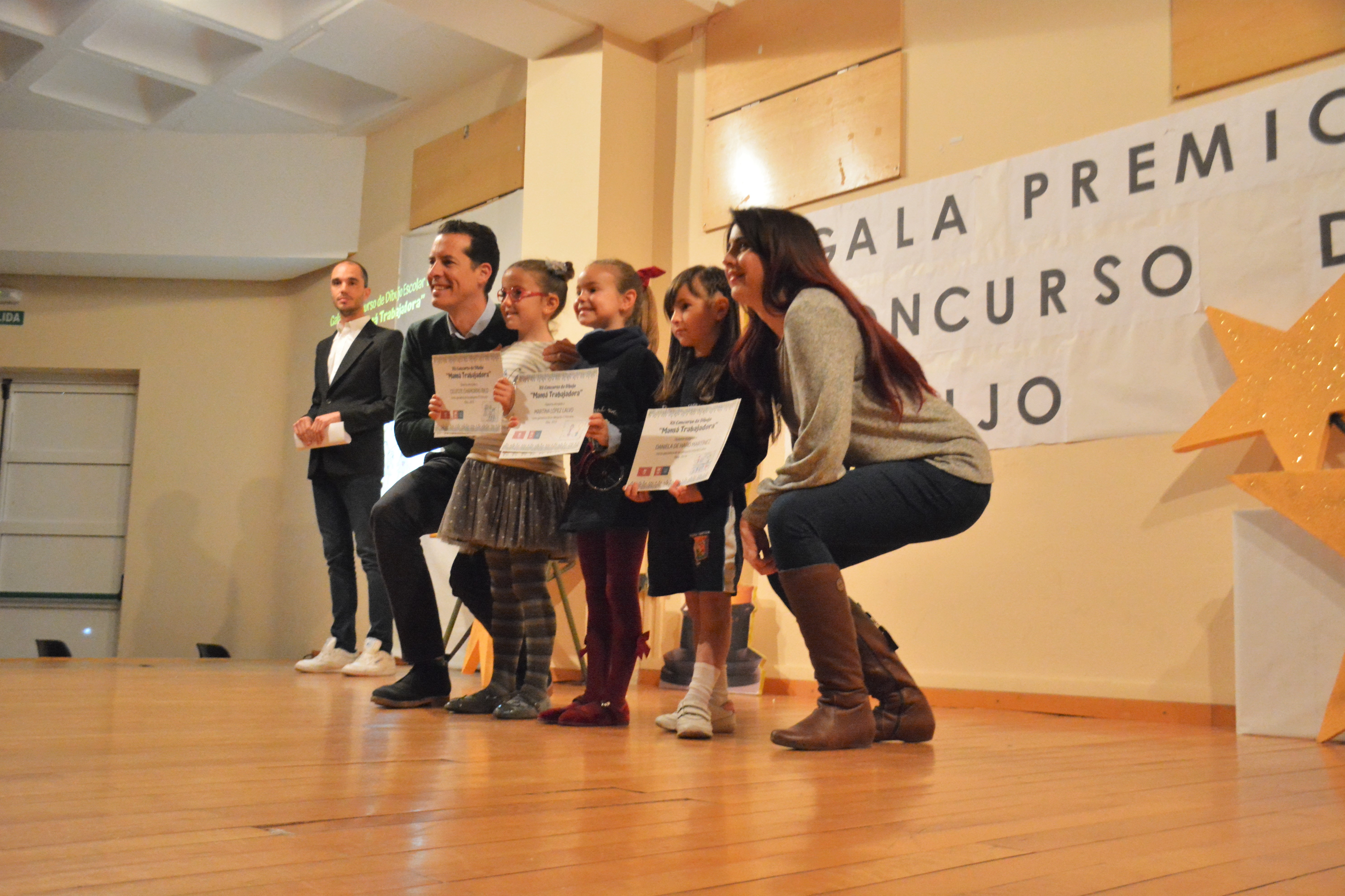 Éxito del Concurso de Dibujo ‘Mamá Trabajadora’ de Elda en la lucha contra los estereotipos de género