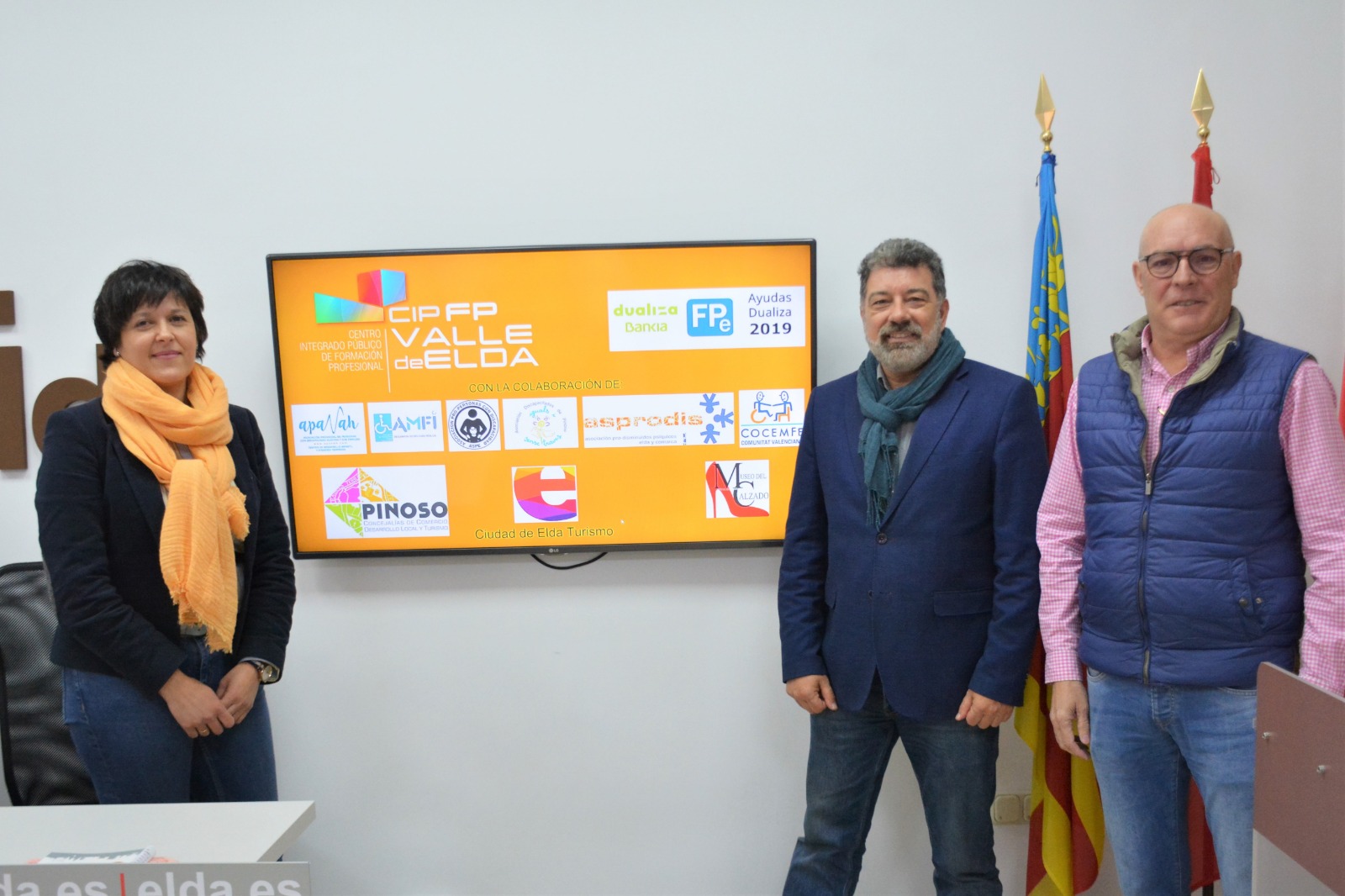 ‘Turismo para todos y todas: un proyecto de Turismo Interior Inclusivo’, realizado por el CIPFP Valle de Elda, ha sido seleccionado en los Premios Dualiza 2019
