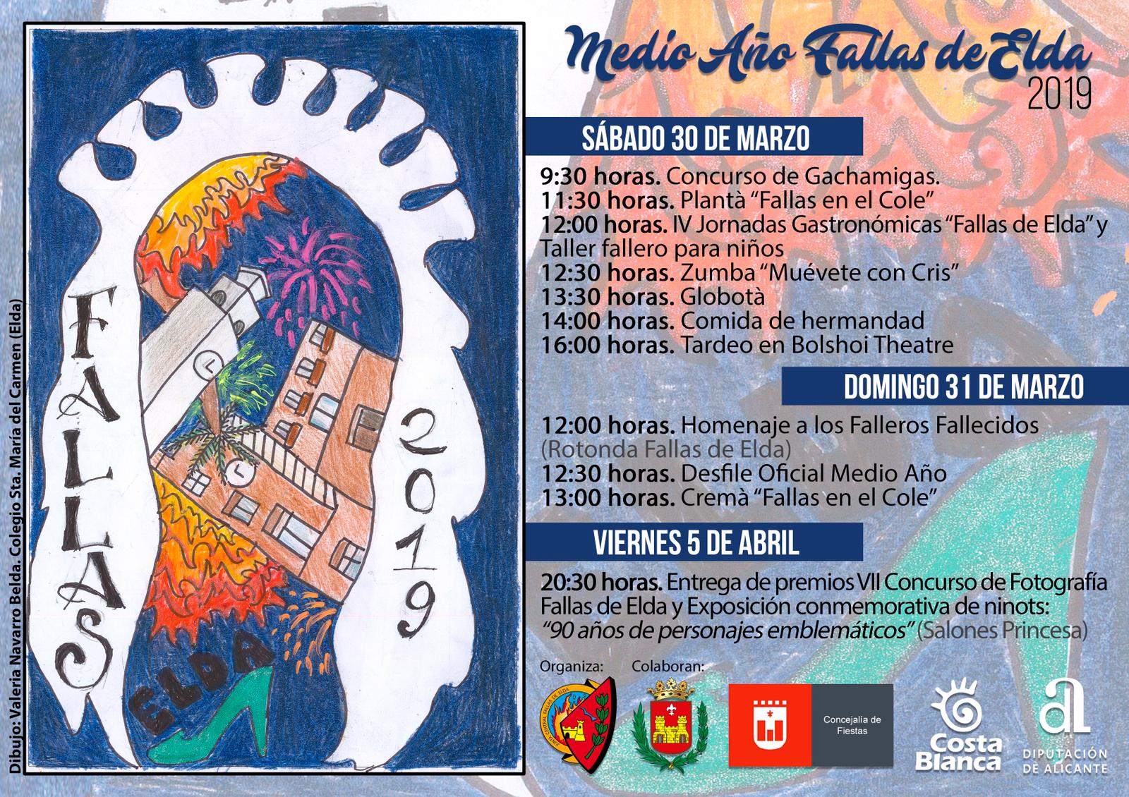 La niña Valeria Navarro, ganadora del concurso de carteles del Medio Año Fallero