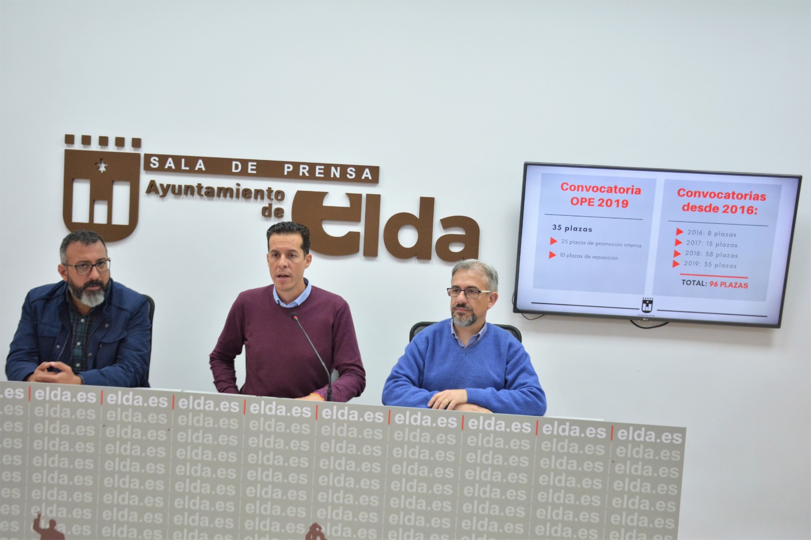 El Ayuntamiento de Elda oferta 35 plazas de empleo público y reducirá la tasa de temporalidad por debajo del 8%