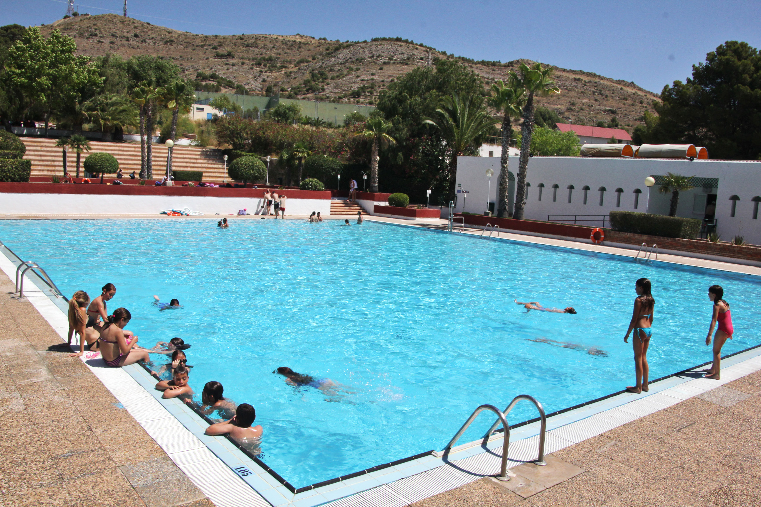 Este sábado se abren piscinas municipales de San Crispín