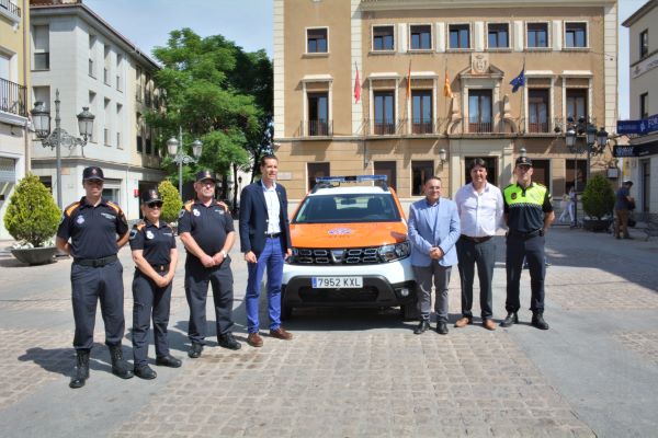 El Ayuntamiento de Elda adquiere un nuevo coche para Protección Civil