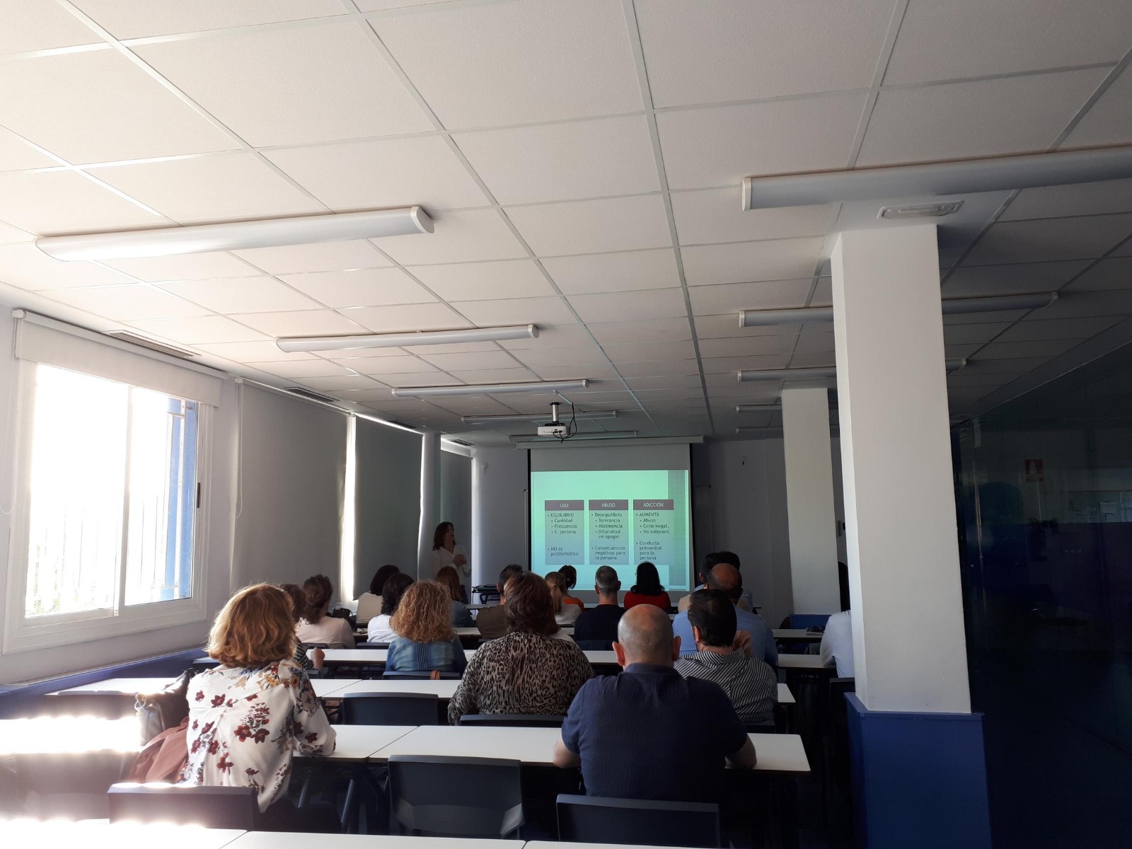 733 personas participan en los talleres ¡No te la juegues! y ¡Game Over!