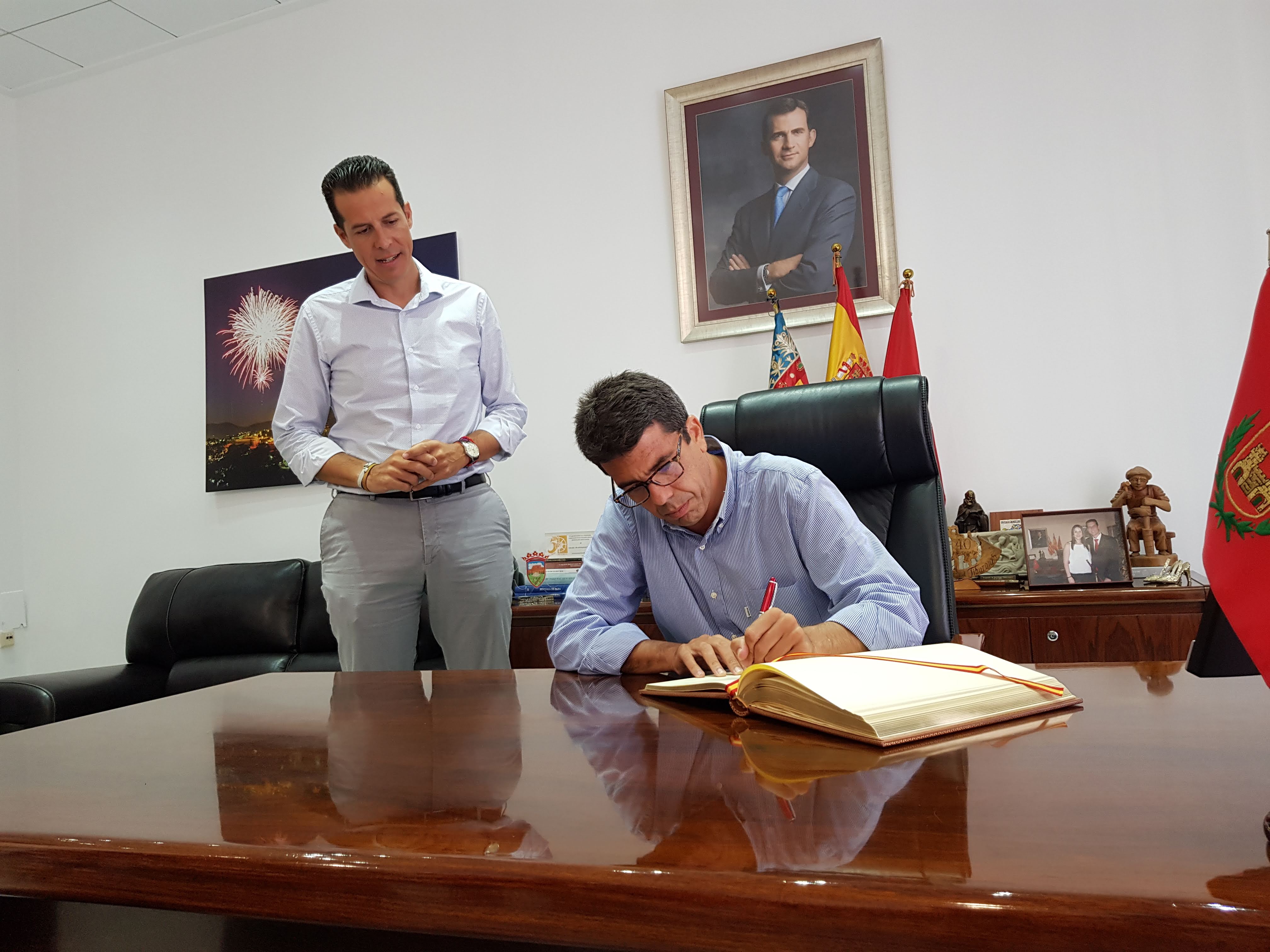 Rubén Alfaro y Carlos Mazón se comprometen a estrechar la colaboración entre el Ayuntamiento de Elda y la Diputación de Alicante