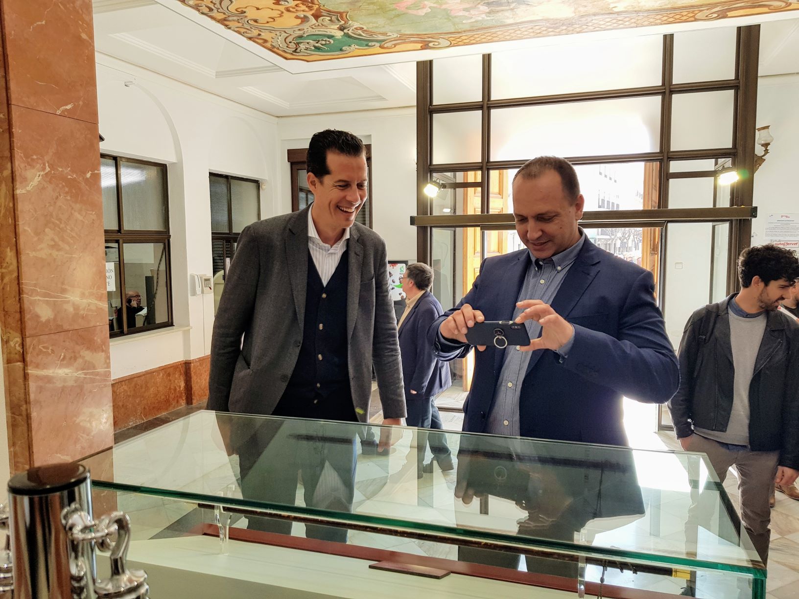 El Ayuntamiento de Elda y el Consell aúnan fuerzas para aumentar la oferta de vivienda pública en la ciudad