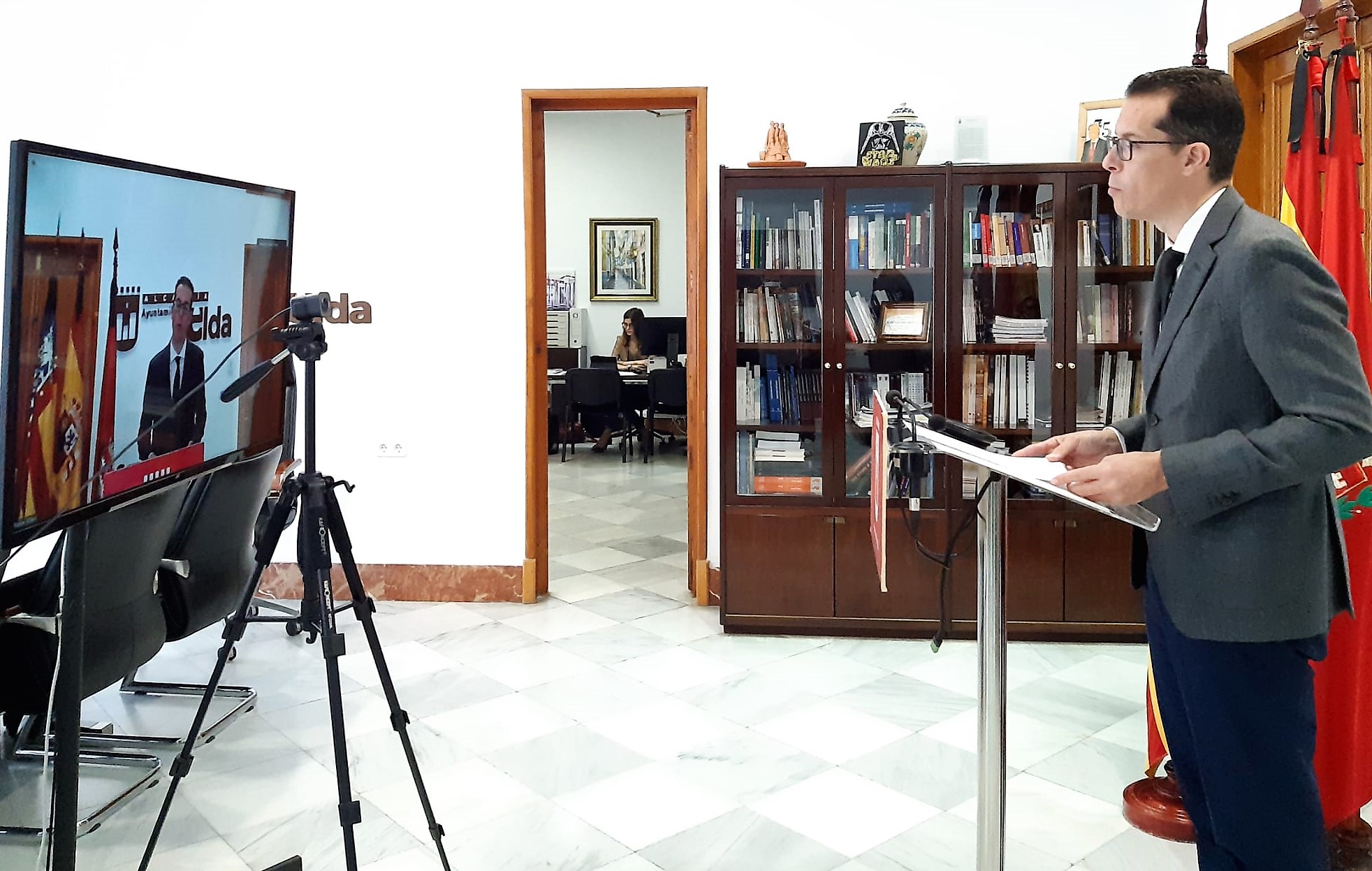 El Ayuntamiento de Elda aprueba el plan de ayudas económicas para autonómos, comercios y pymes dotado con 700.000 euros