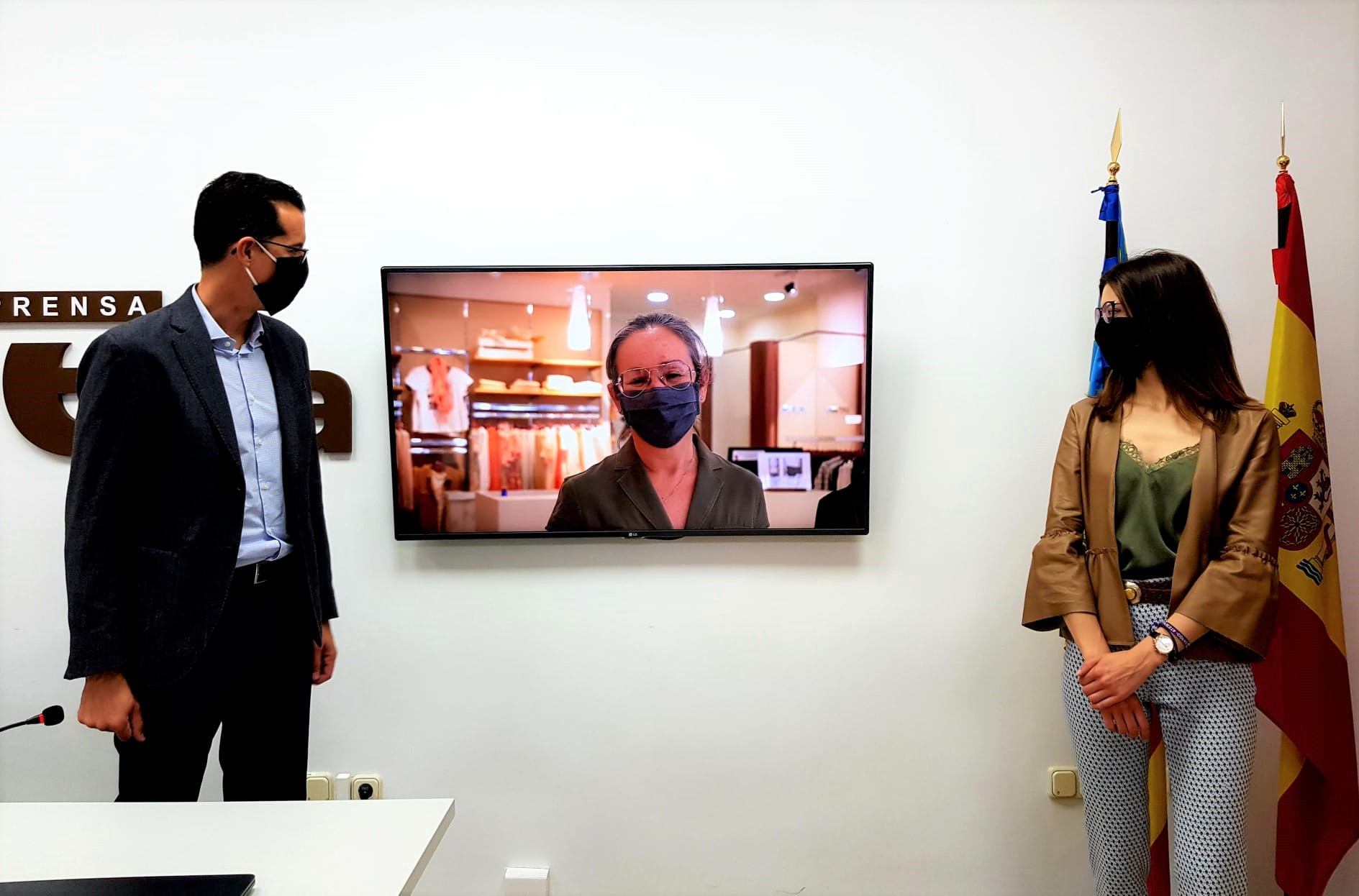 El Ayuntamiento lanza la campaña ‘Es el momento de Elda’ para incentivar las compras en los comercios de la ciudad