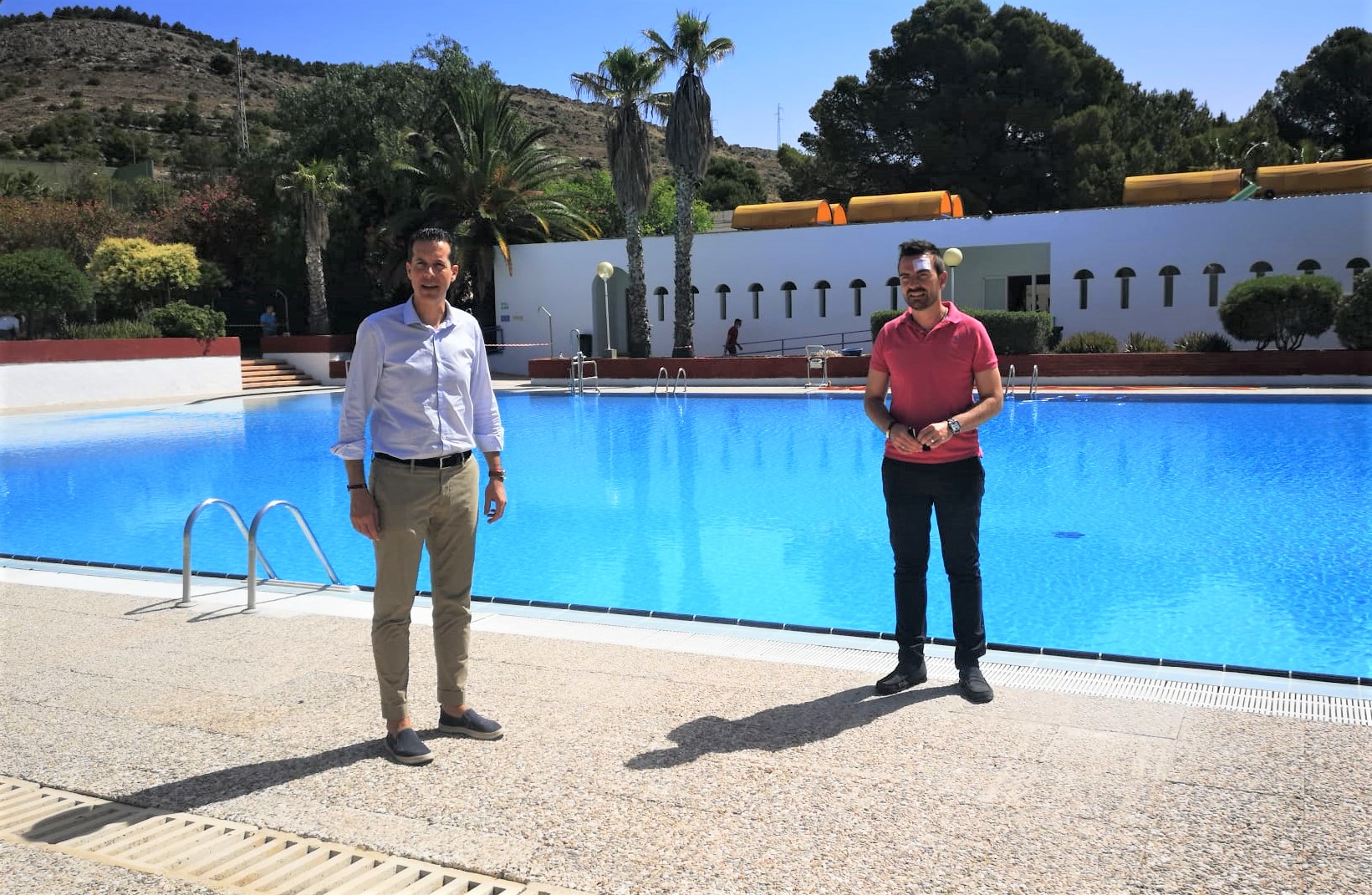 El Ayuntamiento de Elda abre mañana las piscinas de verano de San Crispín con medidas de seguridad e higiene, aforo limitado a 130 personas y acceso con cita previa