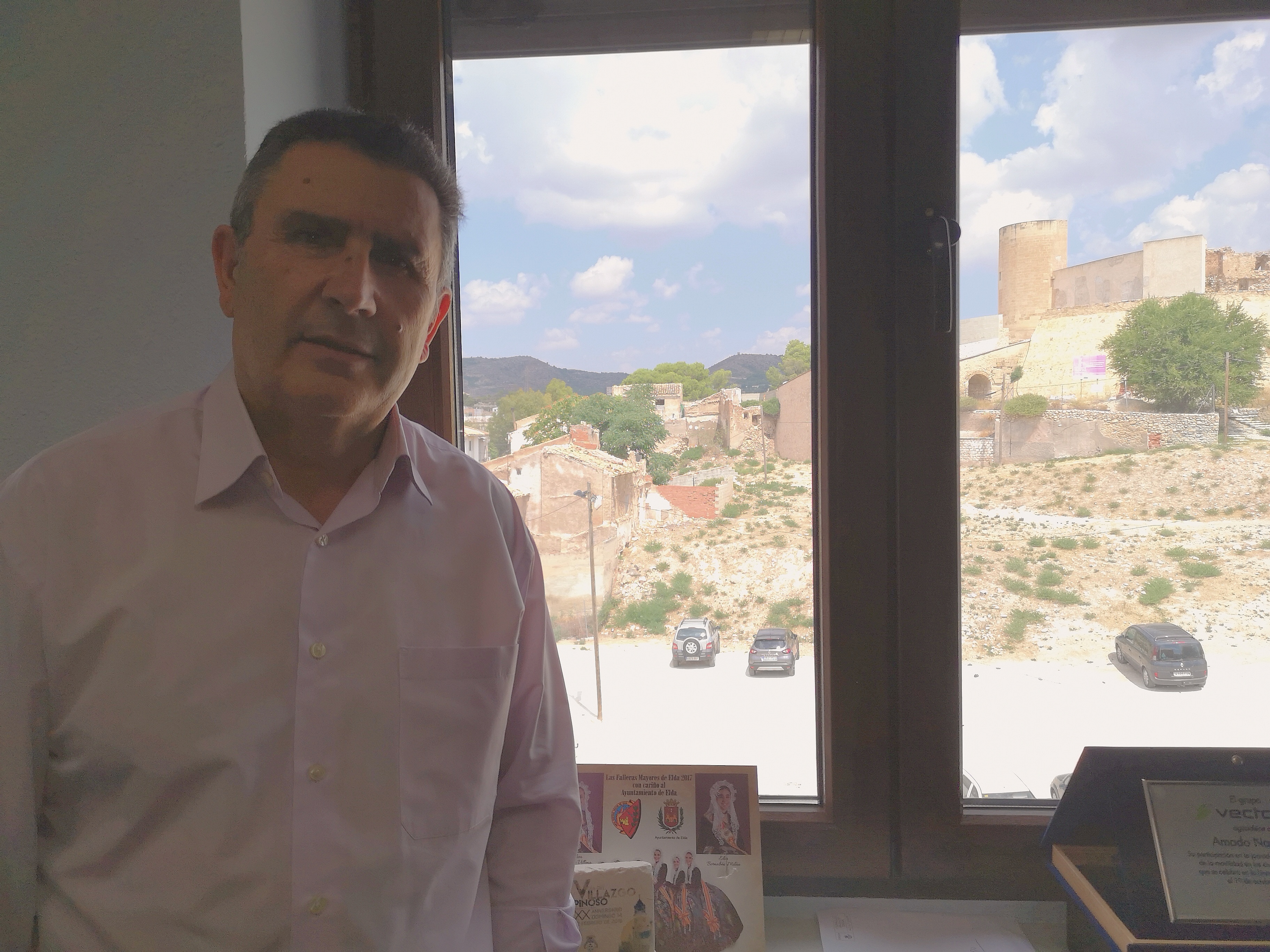 El Ayuntamiento de Elda restaurará la Puerta del Antemural del Castillo
