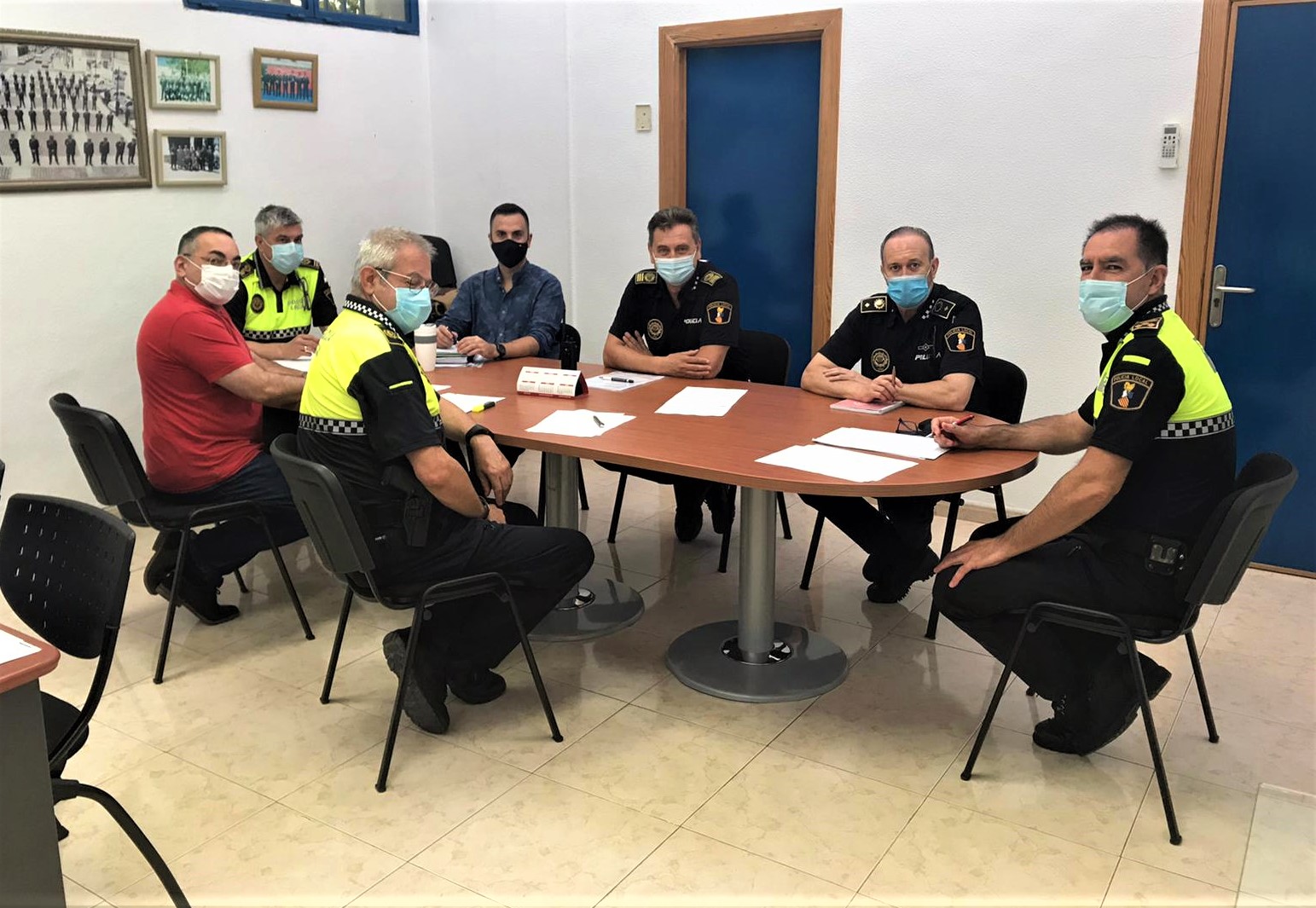 Elda y Petrer constituyen la Comisión de Tráfico, Circulación y Seguridad Vial para coordinar las actuaciones en regulación de la movilidad que afecten a ambos municipios