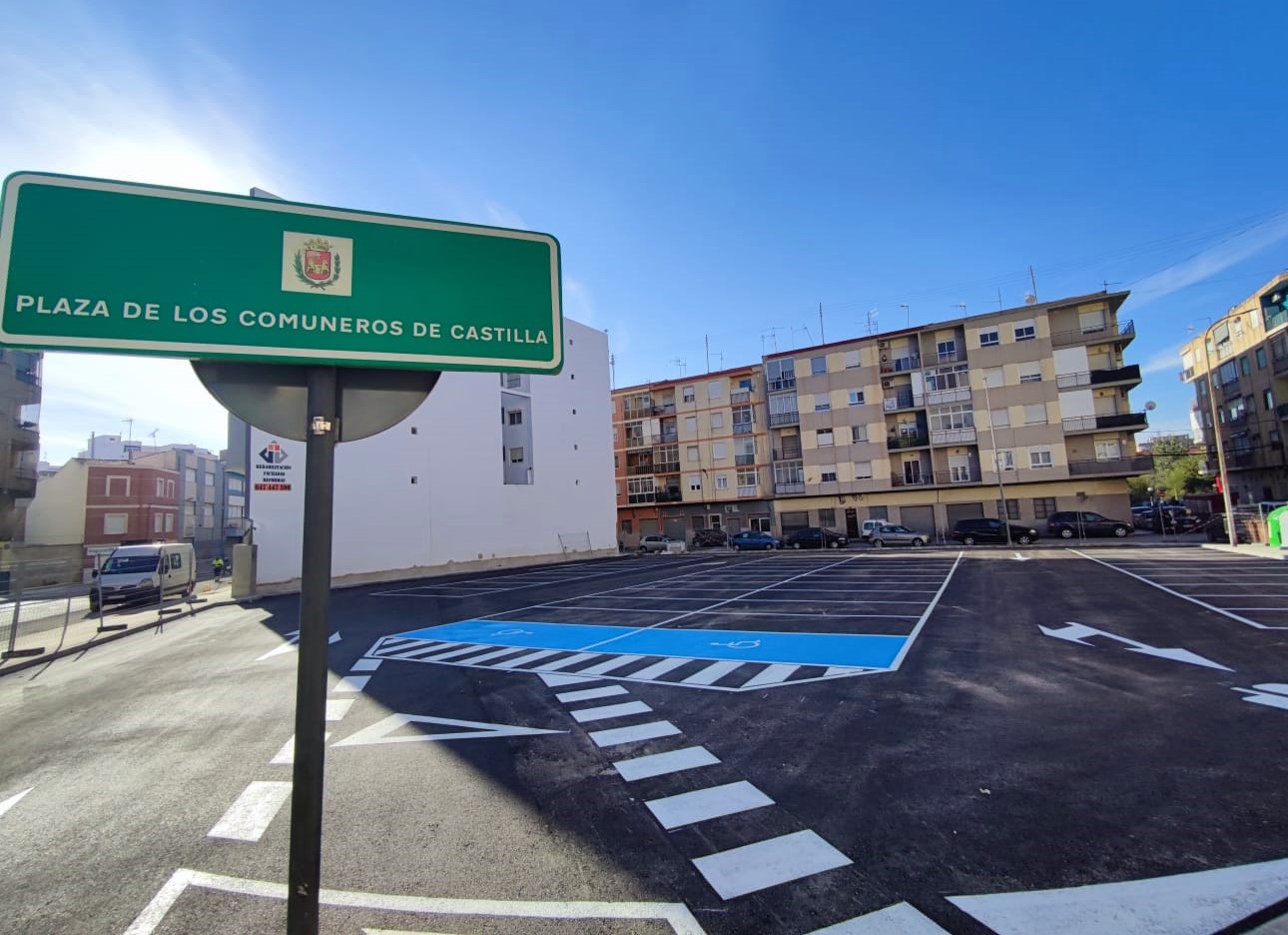 El nuevo aparcamiento municipal habilitado en el antiguo depósito de vehículos de la calle La Cruz entrará en funcionamiento en los próximos días