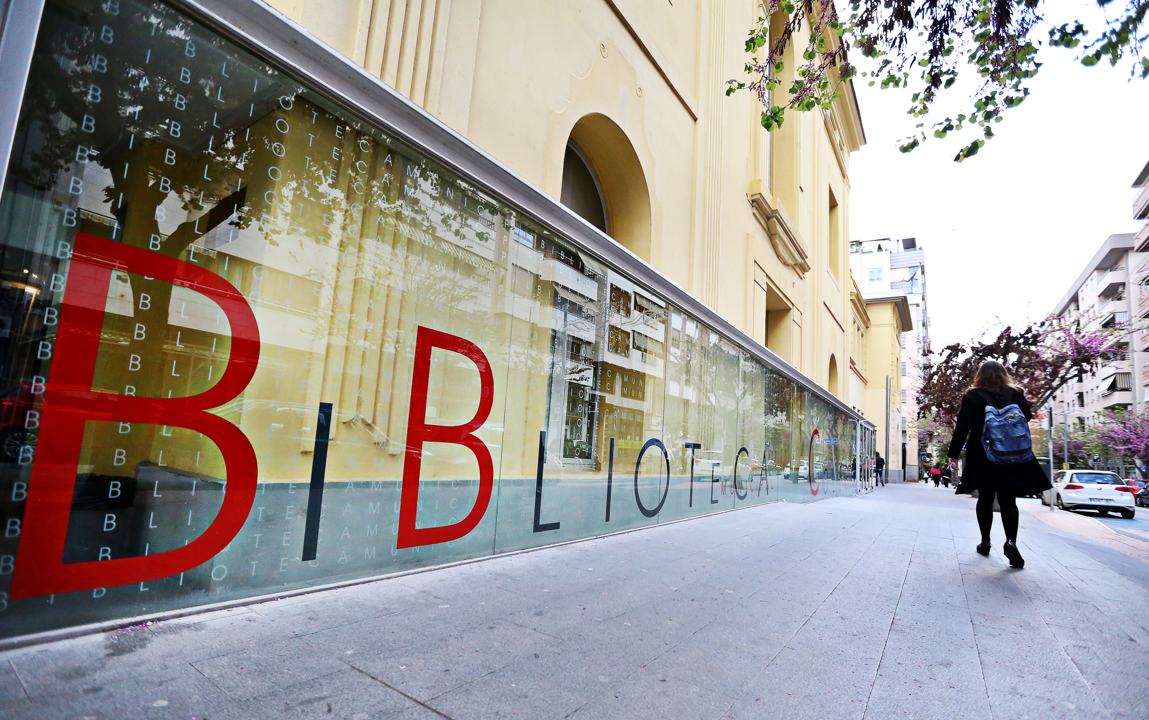 El Ayuntamiento de Elda reabre el próximo lunes las salas de estudio y de lectura de las Bibliotecas Municipales y los juegos infantiles de los parques públicos