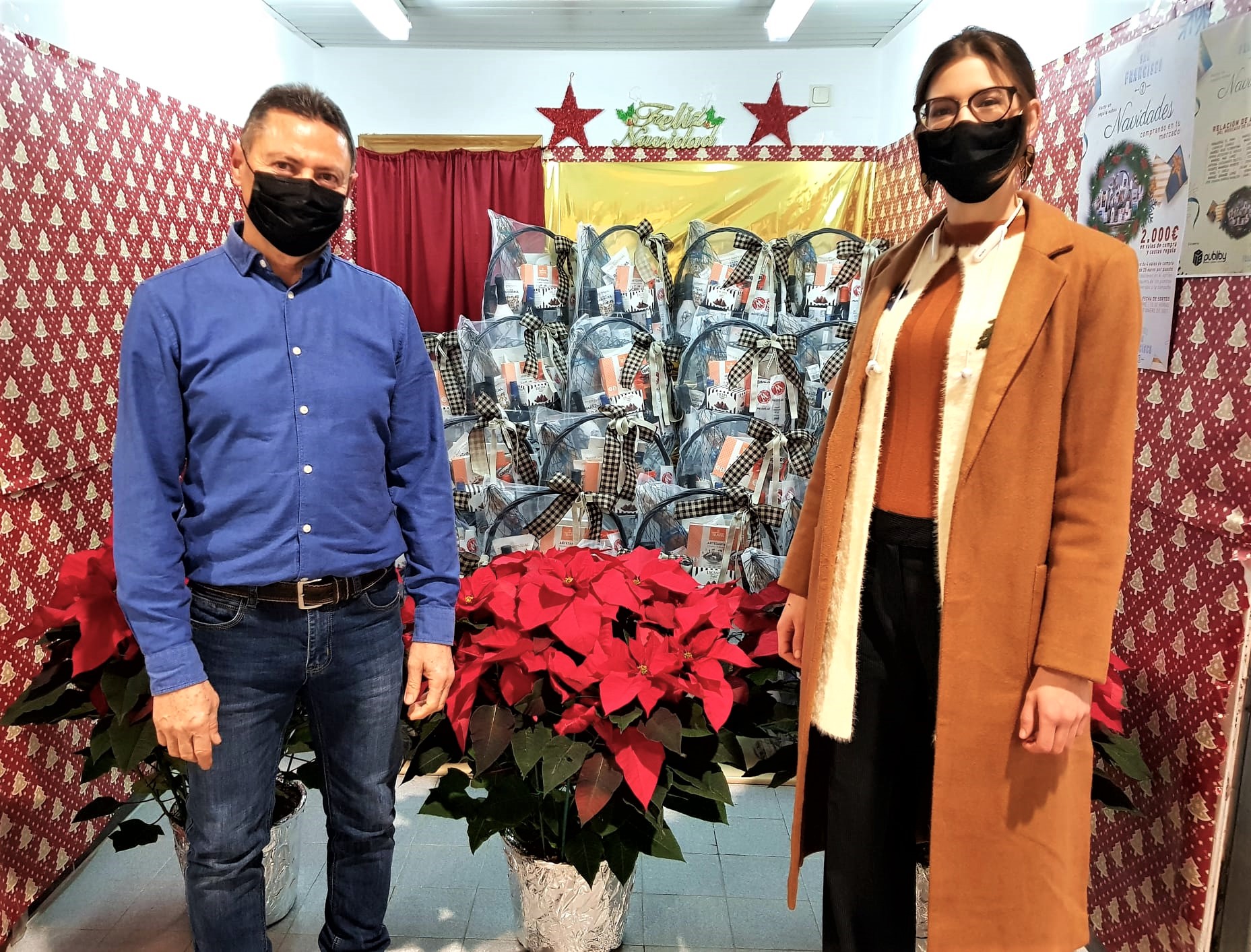 Los comerciantes del Mercado de San Francisco sortearán 2.000 euros en vales de compra y cestas de regalo esta Navidad