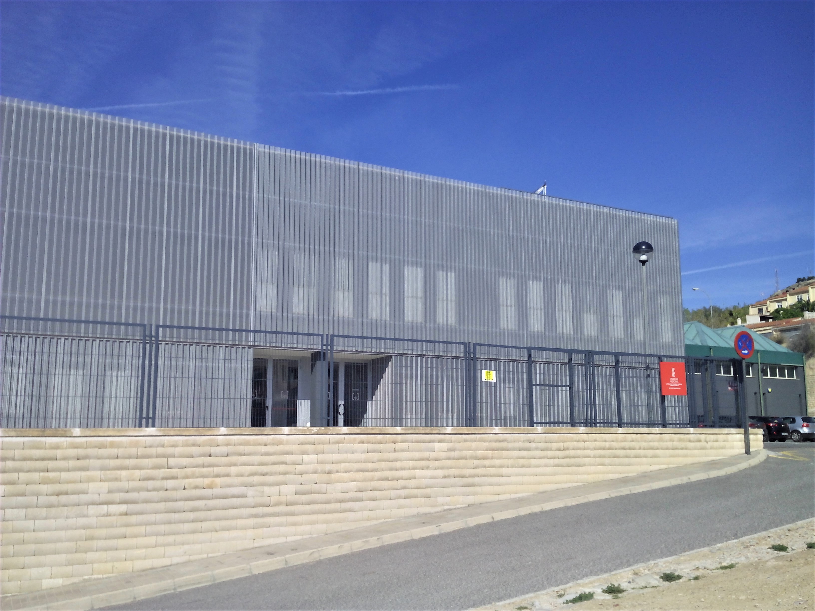 Labora ofrece en Elda formación en reparación de calzado, marroquinería y climatización para trabajadores sin empleo