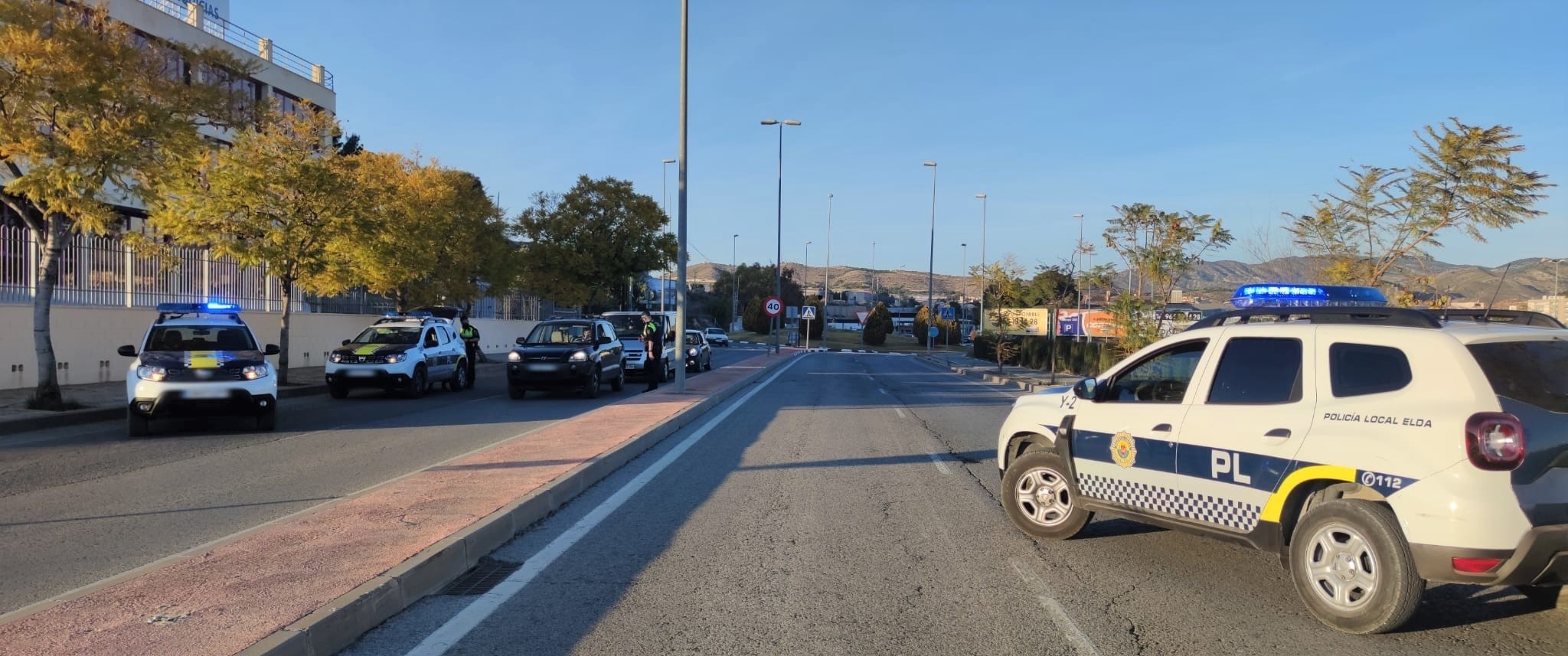 La Policía Local de Elda levanta 23 actas de sanción por infracciones relacionadas con la pandemia en el segundo fin de semana de confinamiento perimetral