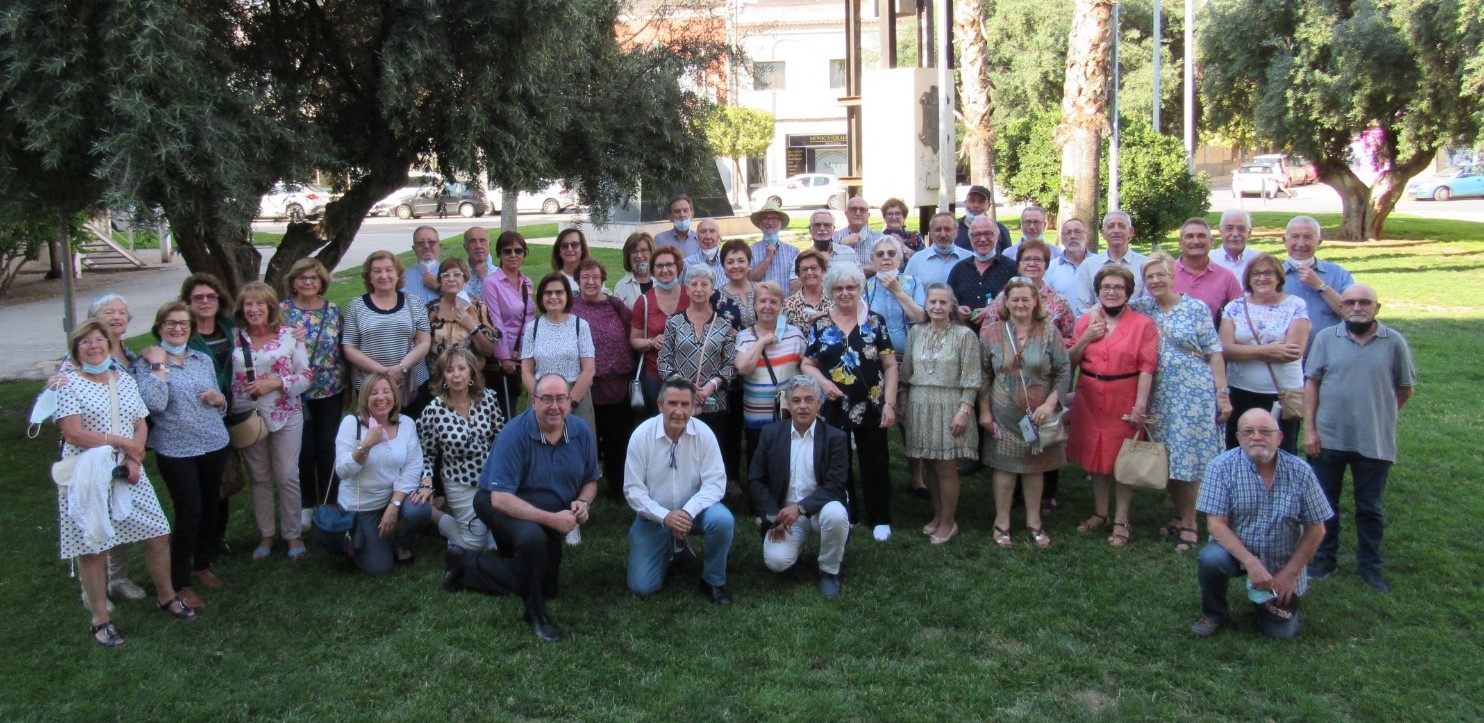 La UNED de Elda celebra el acto de clausura del curso académico 2020-21 al que han asistido 785 alumnos y alumnas