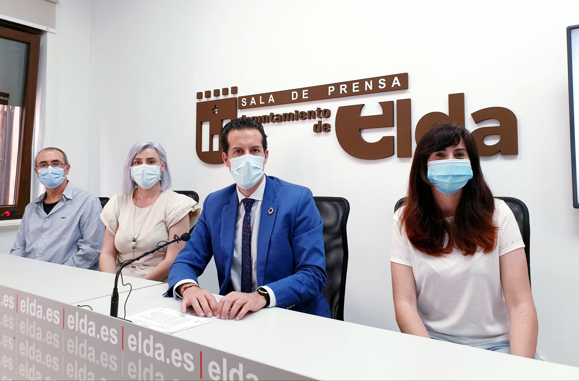 El Ayuntamiento de Elda firma un convenio con el CEE Miguel de Cervantes para subvencionar la Escuela de Verano de su alumnado