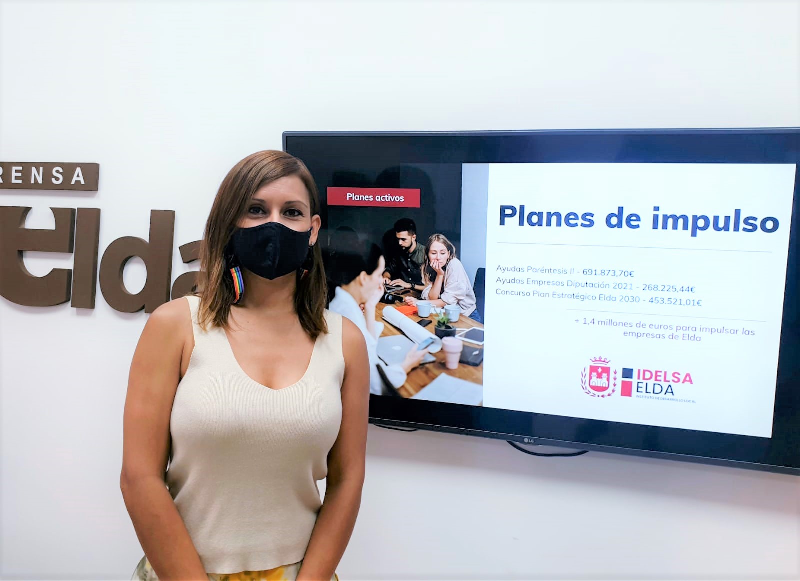 Cerca de 800 comercios, pymes y autónomos de Elda han solicitado al Ayuntamiento las ayudas económicas incluidas en el Plan Impulso