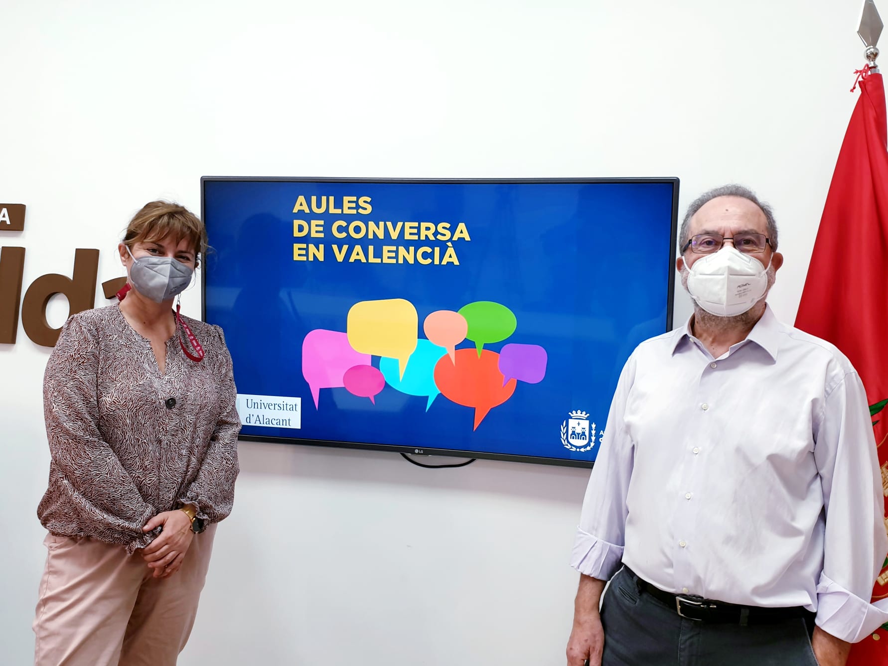 Elda recupera la actividad del Aula de Conversa en Valencià en la Biblioteca Municipal Alberto Navarro