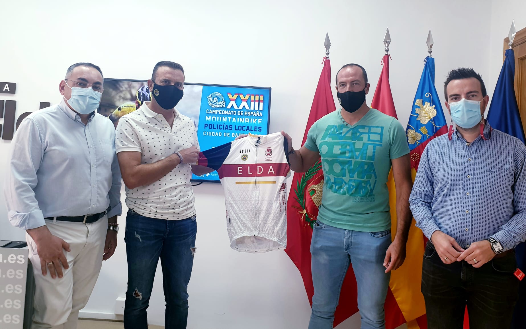 Tres representantes de la Policía Local de Elda se desplazarán a Barbastro para participar en el Campeonato de España de Mountain Bike