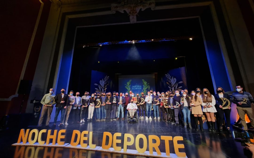 Elda premia en la IX Noche del Deporte Eldense el esfuerzo de sus deportistas, técnicos y directivos a lo largo de 2021