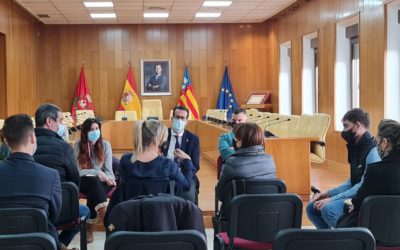 Servicios Sociales ha atendido ya a un total de trece familias ucranianas que han llegado a Elda huyendo de la guerra  en su país