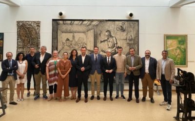 Rubén Alfaro defiende ante las Cortes Valencianas la calidad del zapato eldense y el valor emocional de su industria del calzado