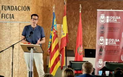 El alcalde de Elda abre la jornada Focus Pyme y Emprendimiento Vinalopó 2022 poniendo en valor la importancia del comercio de proximidad como dinamizador de las ciudades