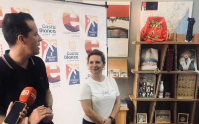 El Ayuntamiento de Elda lanza una línea de productos promocionales con la imagen turística de Elda