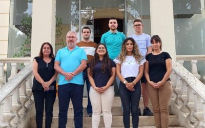 Idelsa da la bienvenida a las seis personas contratadas a través del programa Empuju