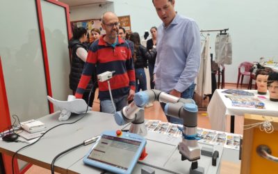 La Plaza de la Ficia y el Centro Cívico y Juvenil acogen hoy y mañana la edición número 22 del Baúl del Estudio y del Empleo