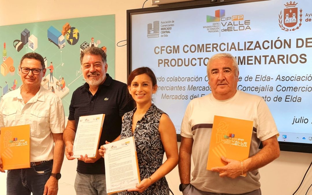 El alumnado que cursa estudios relacionados con el comercio en el CIPFP Valle de Elda podrá realizar prácticas en los puestos de los Mercados Municipales de la ciudad