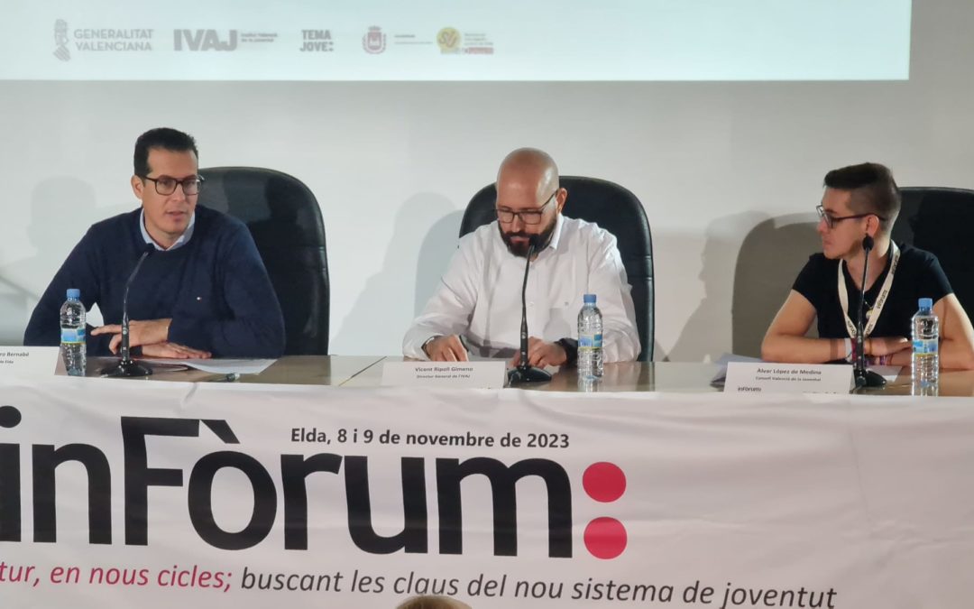 El alcalde Rubén Alfaro abre el encuentro  InFòrum con una defensa de las políticas de juventud puestas en marcha en Elda con la llegada de los ayuntamientos democráticos