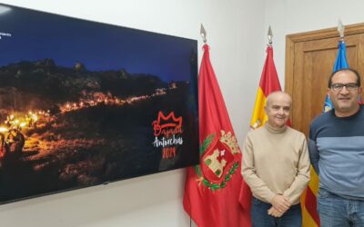 La inscripción para la bajada de las antorchas que alumbrarán a los Reyes Magos en su llegada a Elda se abre mañana viernes