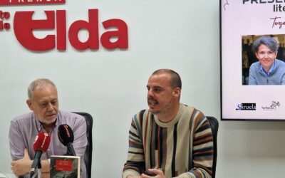 La escritora Teresa Cardona presenta en Elda y otras localidades del Vinalopó ‘La carne del cisne’, su tercera novela publicada en España