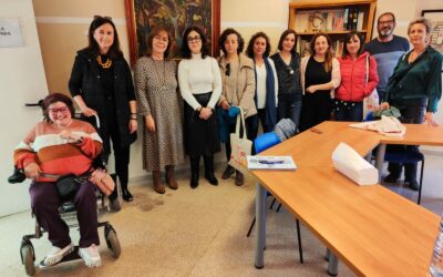 Los Servicios Sociales de Alcoy visitan el IMSSE para conocer su funcionamiento y organización