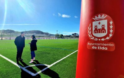 La sustitución del césped artificial del Campo 1 y la apertura de la nueva cafetería completan la renovación del complejo deportivo de La Sismat